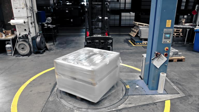 20260327How to Choose a Pallet Wrapper.png